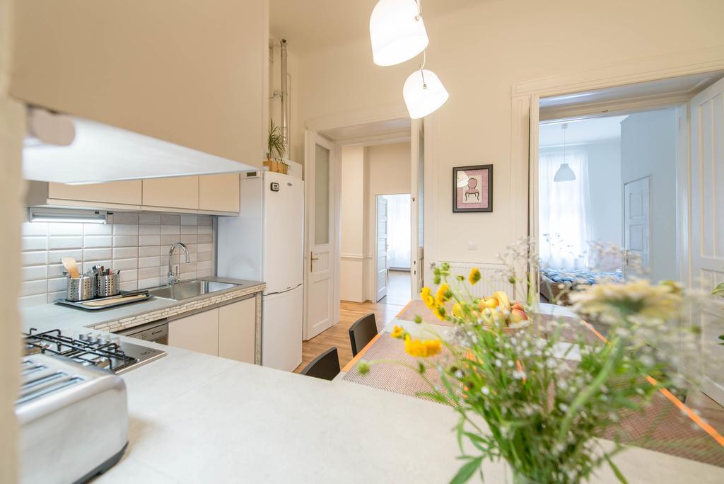 Appartamento Api Flat Budapest Esterno foto