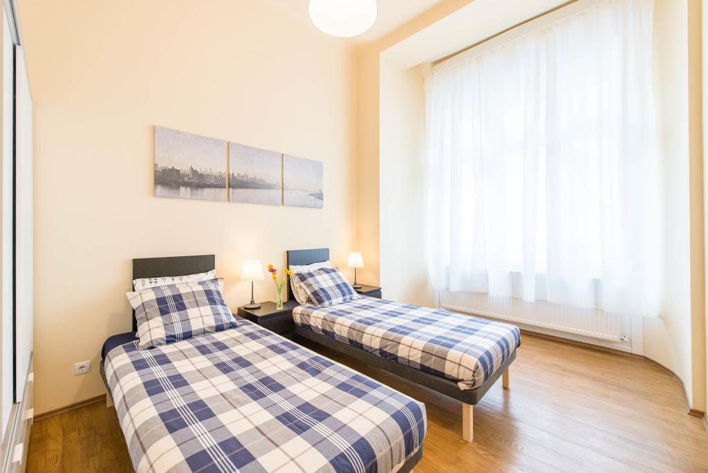 Appartamento Api Flat Budapest Esterno foto